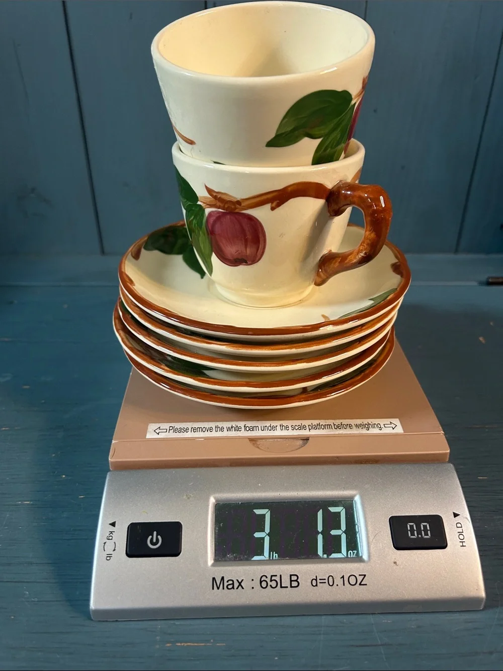 Hand-Painted Fruit Pattern Ceramic Teacup and Saucer Set - Cream and Green